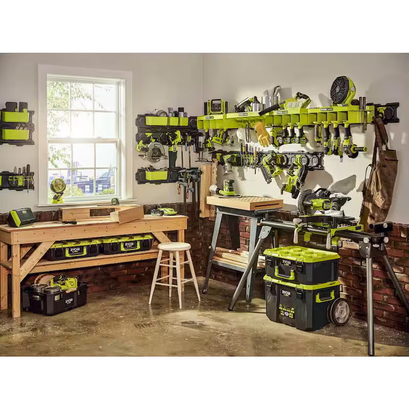 7-Piece Wall Storage Kit J925115