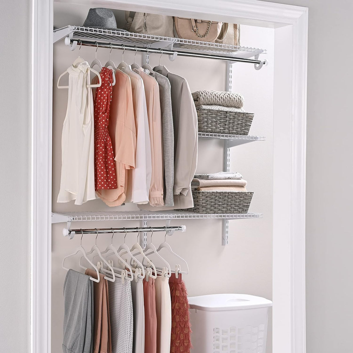 White Wire Shelving Kit with Expandable Shelving and Telescoping Rods G783