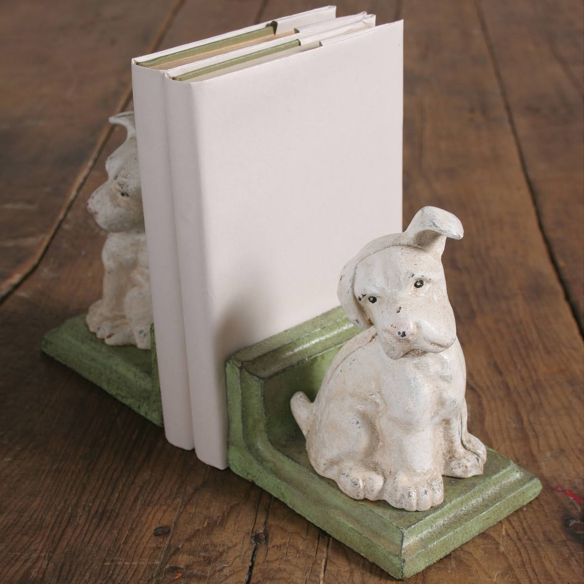 Cast Iron White Puppy Bookends C84589