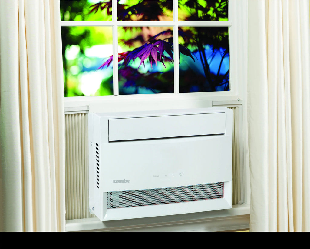 8,000 BTU White Window Air Conditioner V8900