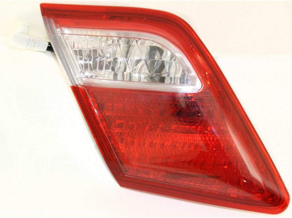 2007-2009 Toyota Camry Rear Backup Tail Light Passenger Side Inner B82985