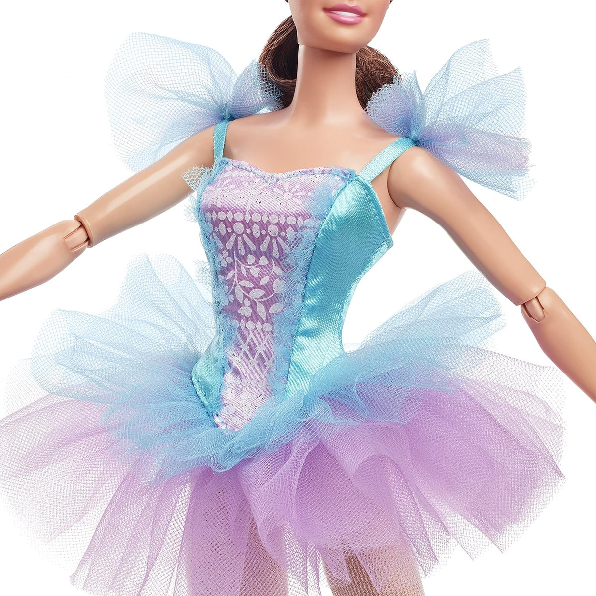 Barbie Doll with Ballerina Costume, Tutu, Tiara and Pointe Shoes O7643