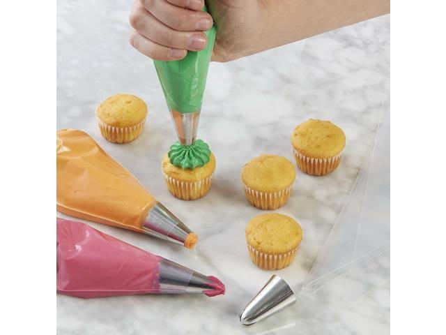 12-Piece Cupcake Decorating Icing Tips Set V763930