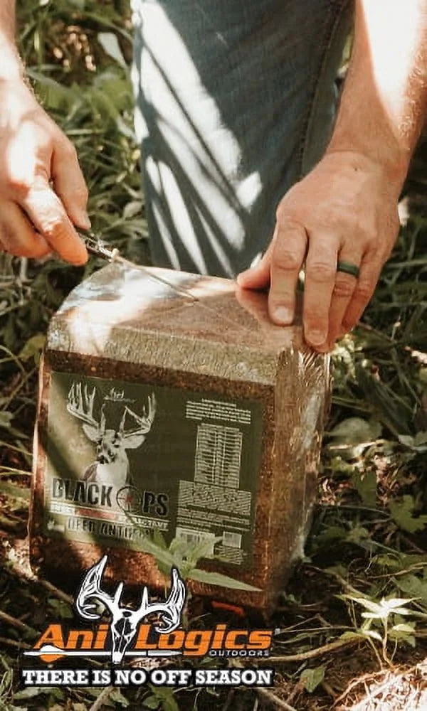 Deer Anthem 25 lb Block, 2 Pack V402938