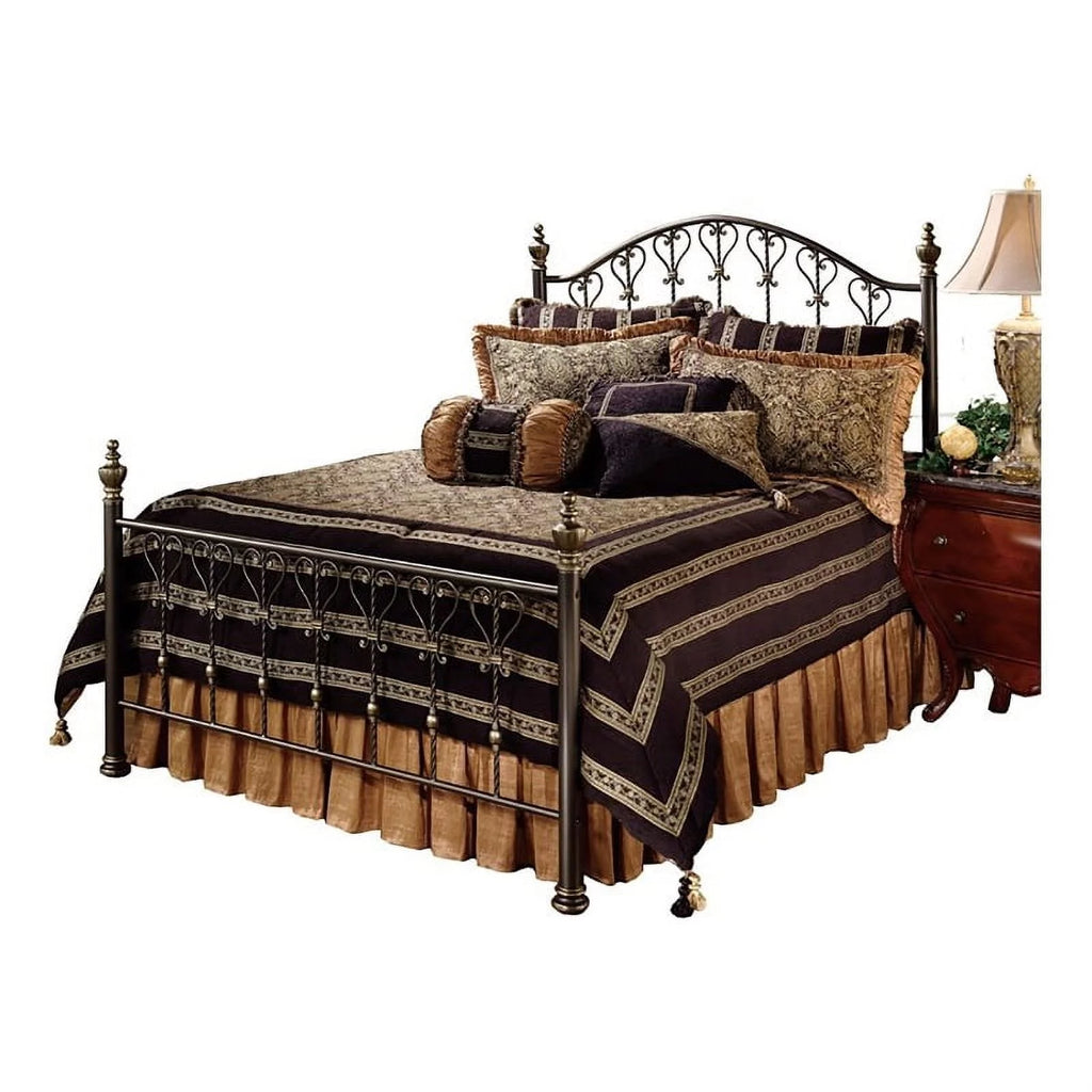 Queen Poster Spindle Bed H58620